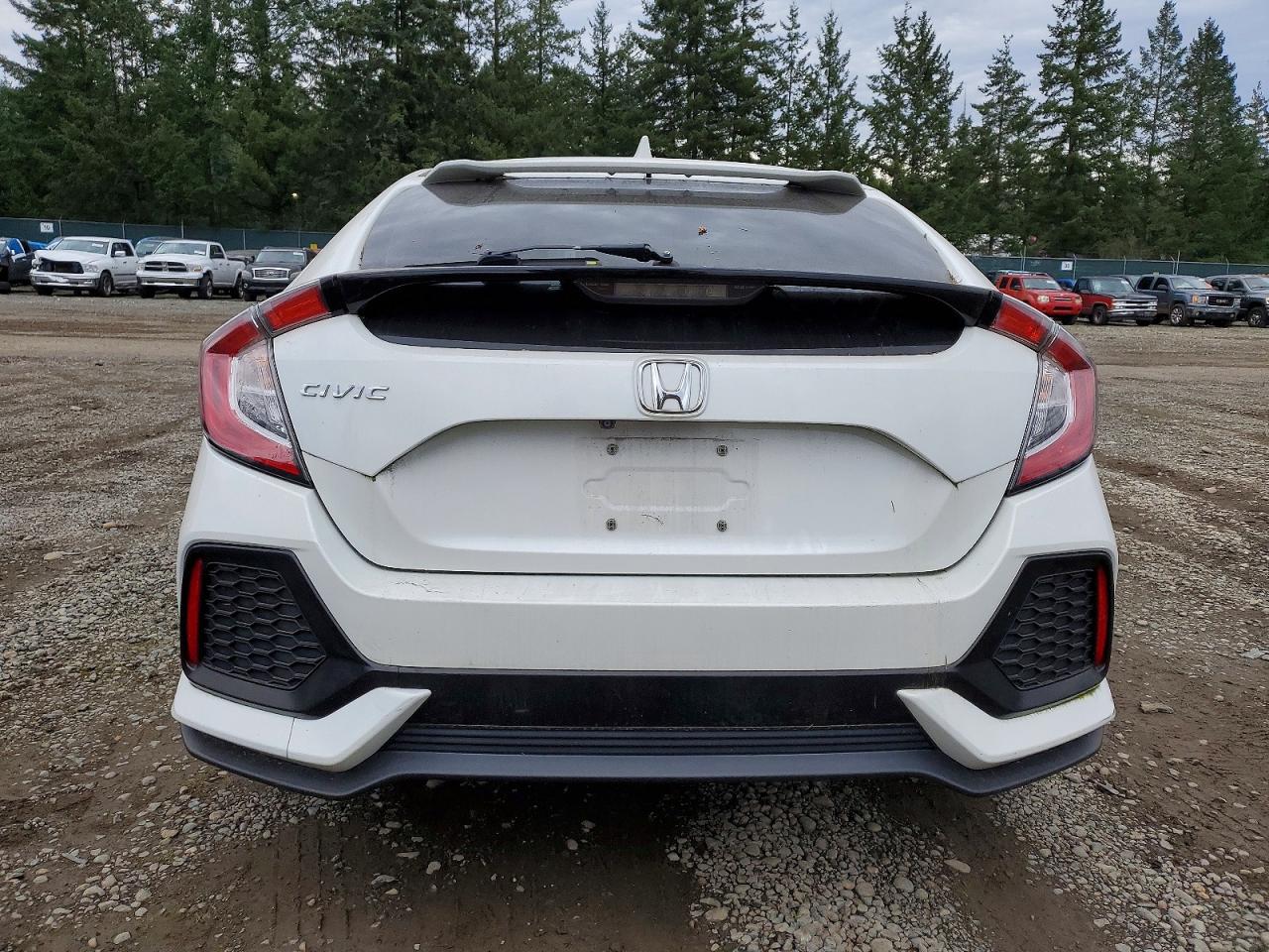 2017 HONDA CIVIC LX photo 6