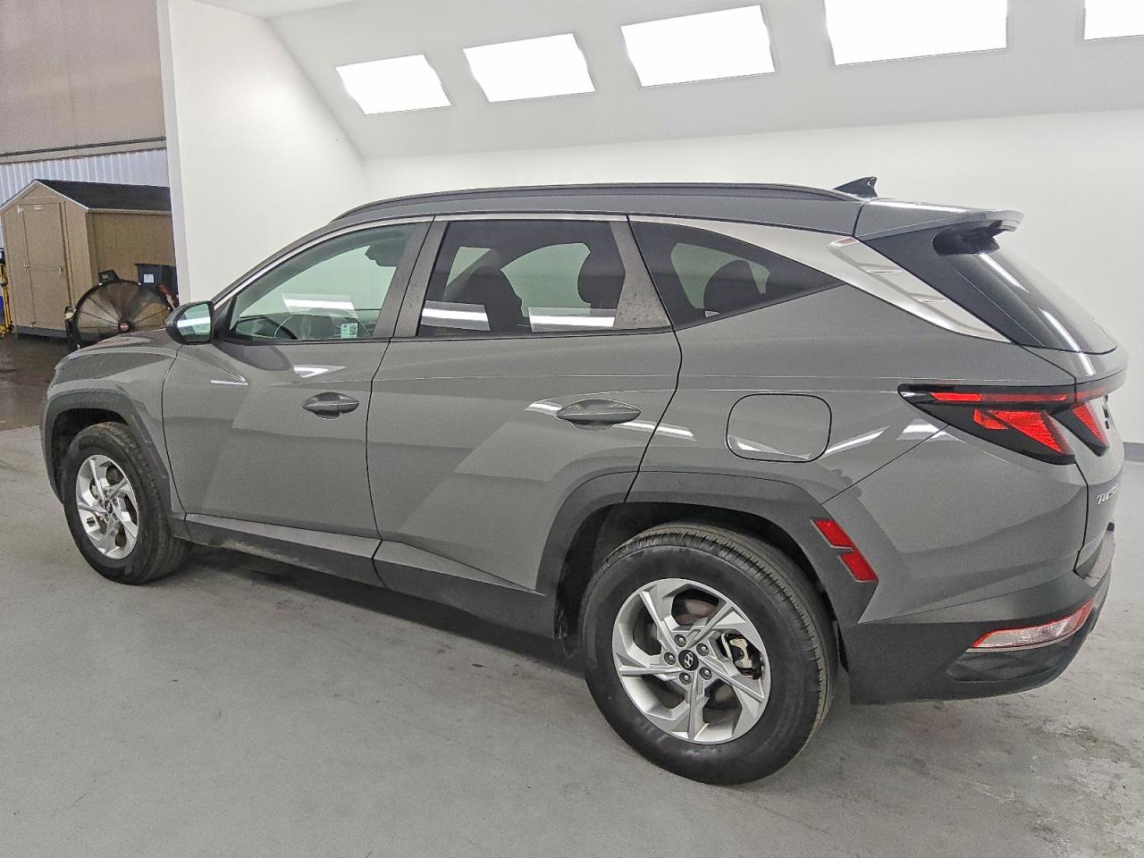 2024 HYUNDAI TUCSON SEL photo 2
