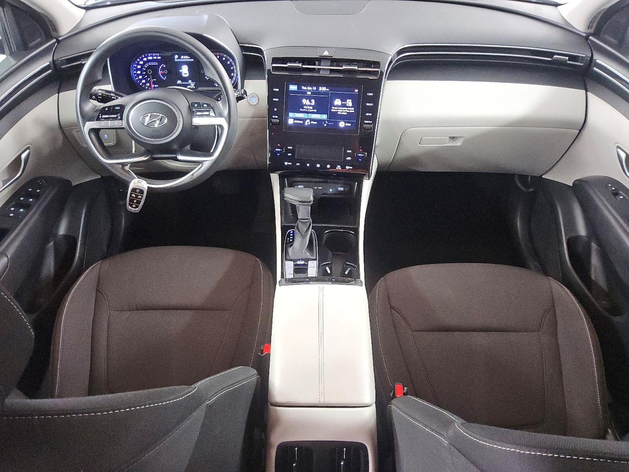 2024 HYUNDAI TUCSON SEL photo 8
