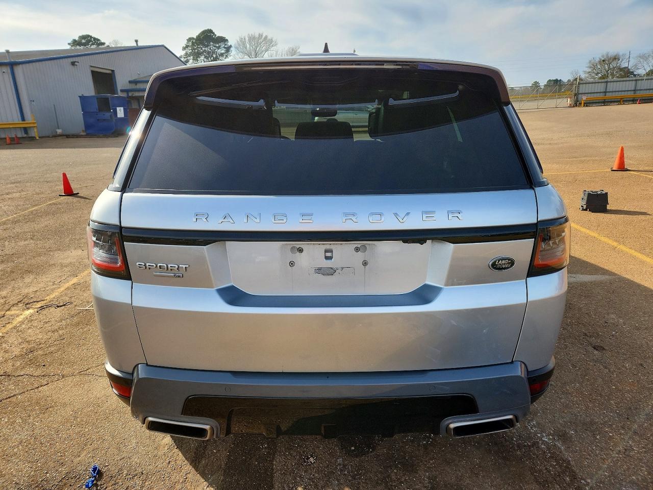 2018 LAND ROVER RANGE ROVER SPORT SE photo 6
