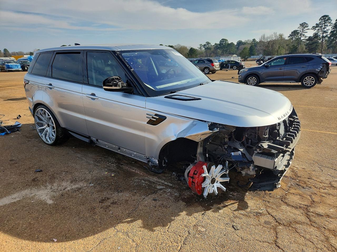 2018 LAND ROVER RANGE ROVER SPORT SE photo 4