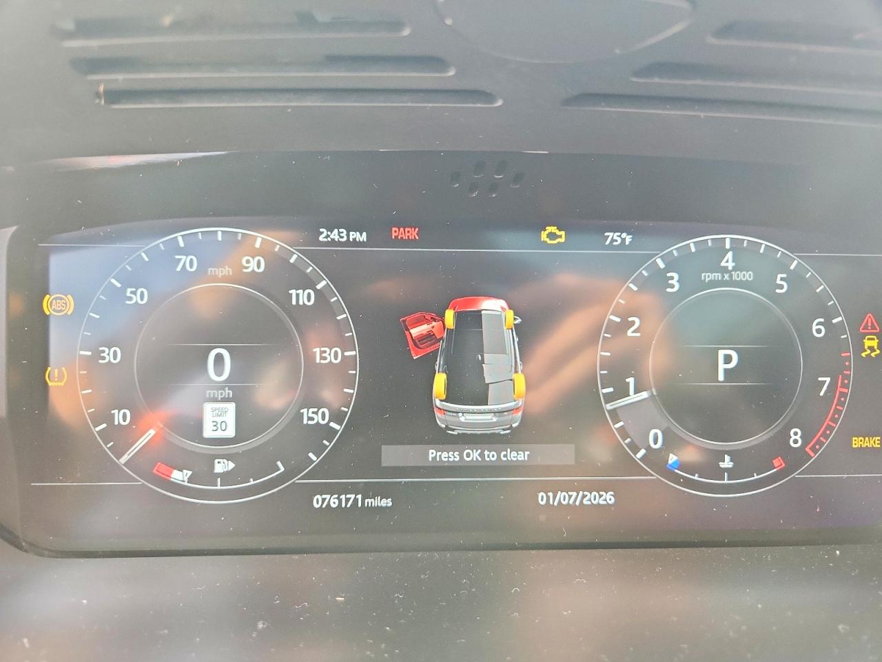 2018 LAND ROVER RANGE ROVER SPORT SE photo 9