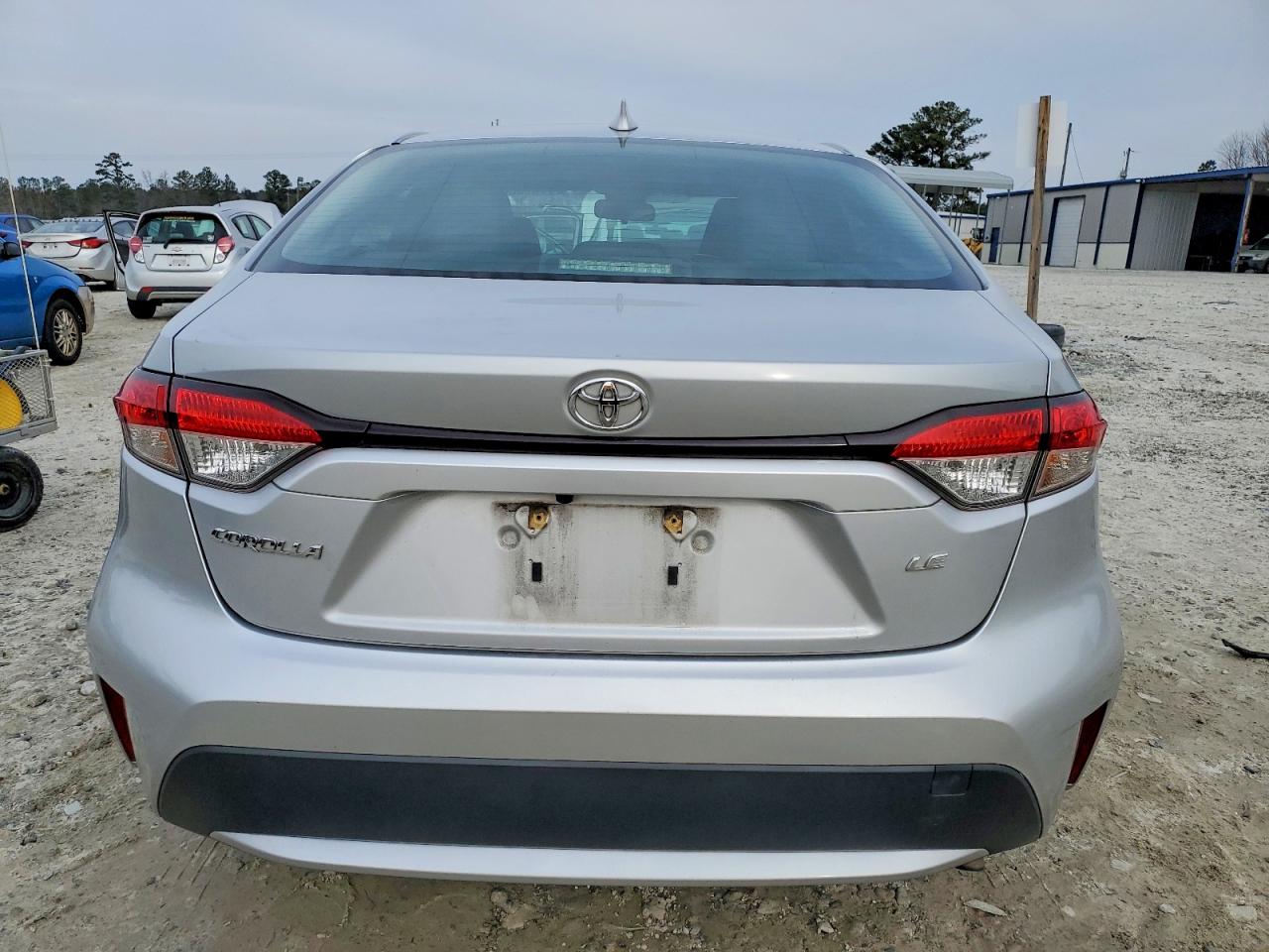 2021 TOYOTA COROLLA LE photo 6
