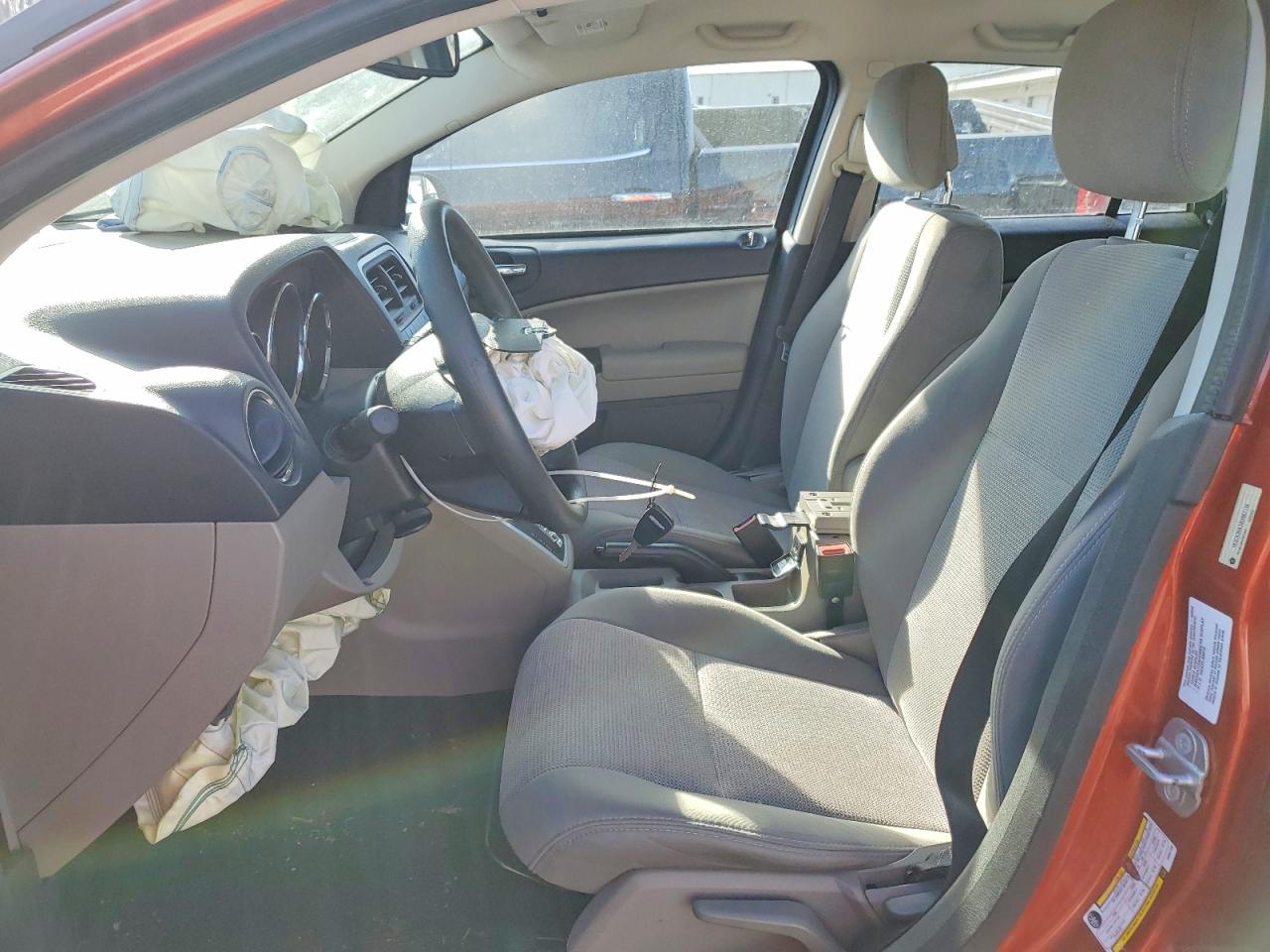 2010 DODGE CALIBER MAINSTREET photo 7