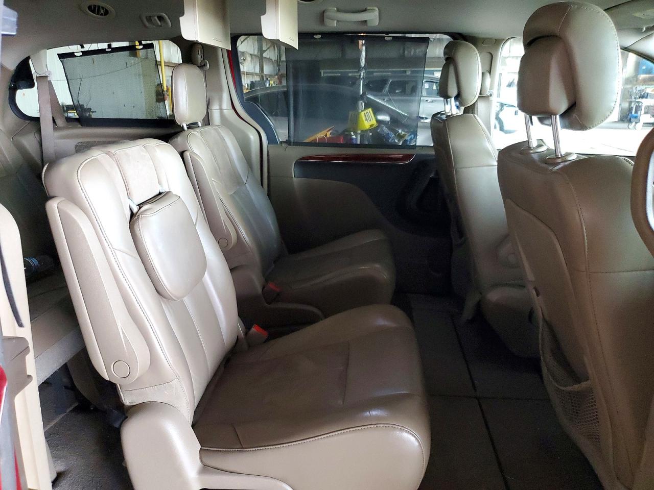 2012 CHRYSLER TOWN & COUNTRY LIMITED photo 11