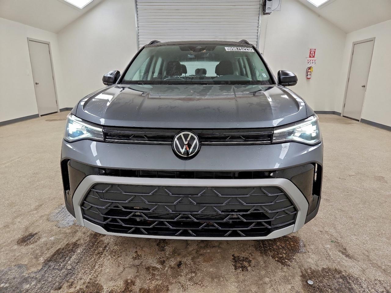 2025 VOLKSWAGEN TAOS S photo 5