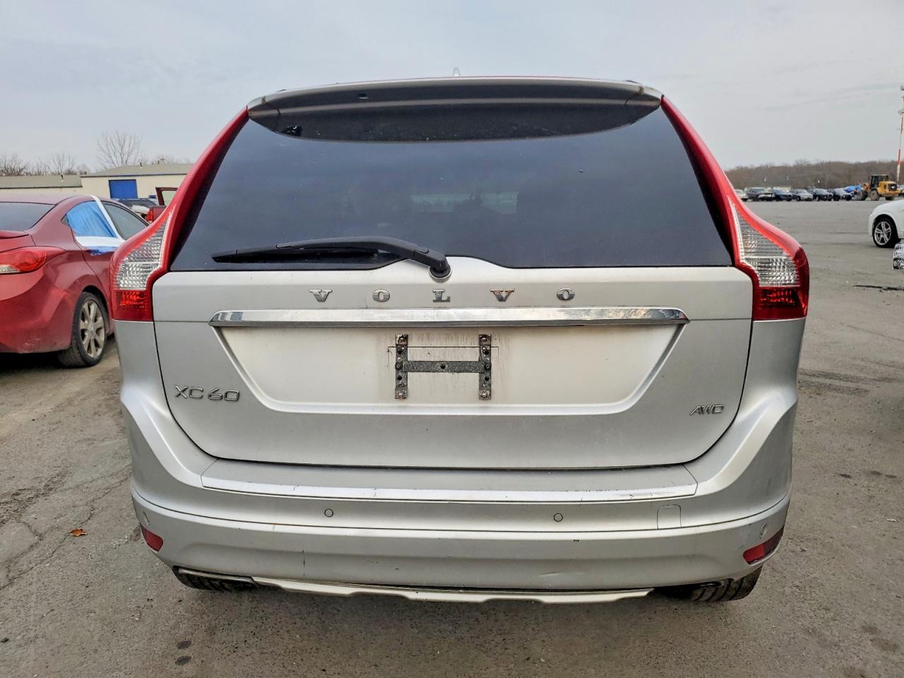 2015 VOLVO XC60 3.2 PREMIER photo 11