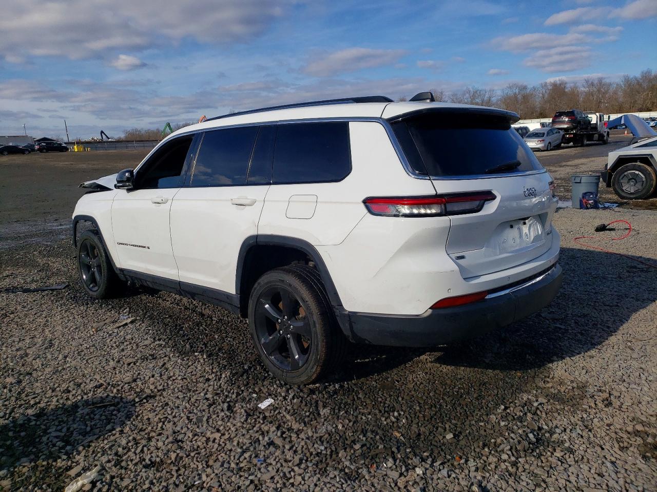 2022 JEEP GRAND CHEROKEE L LIMITED photo 2