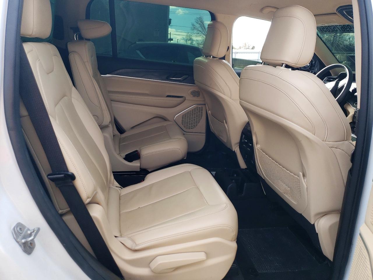 2022 JEEP GRAND CHEROKEE L LIMITED photo 11
