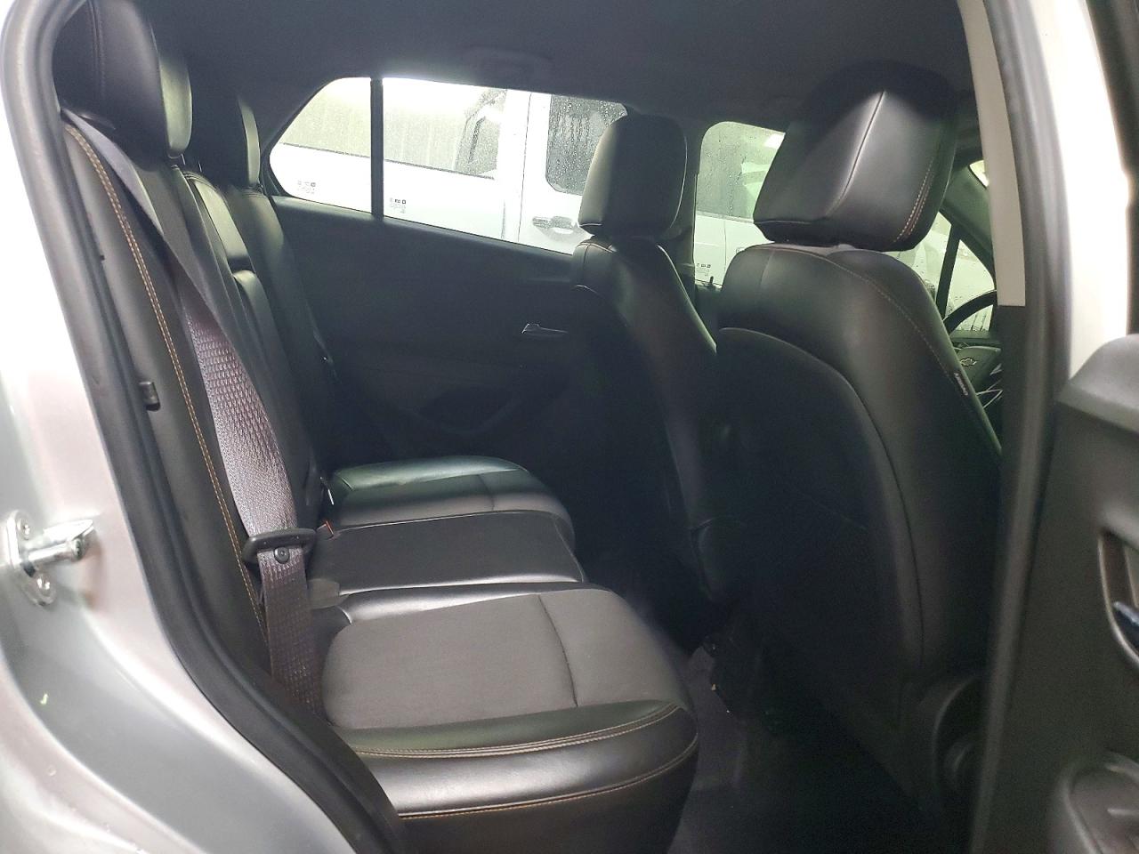 2017 CHEVROLET TRAX 1LT photo 10