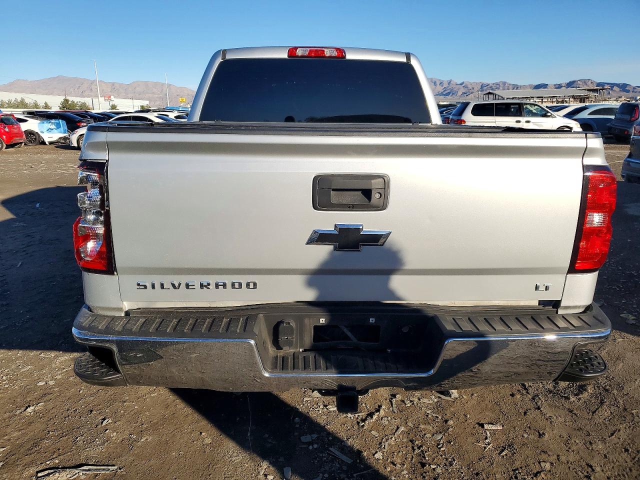 2016 CHEVROLET SILVERADO C1500 LT photo 6