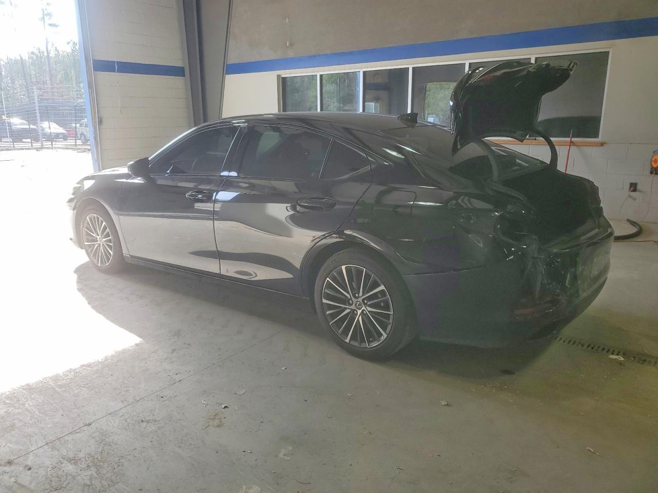 2022 LEXUS ES 350 BASE photo 2