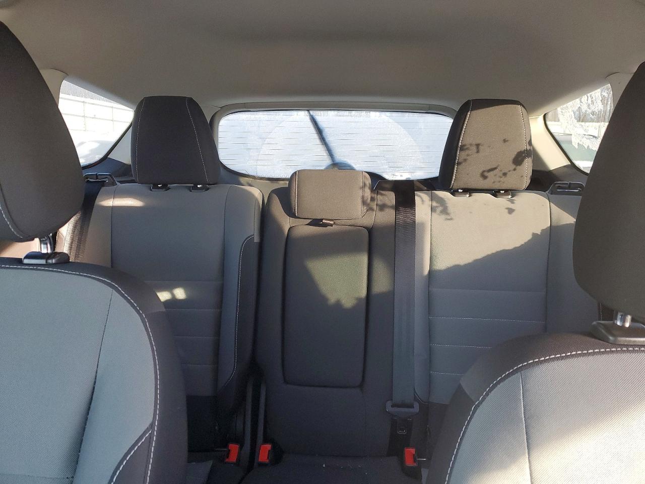 2016 FORD ESCAPE SE photo 10