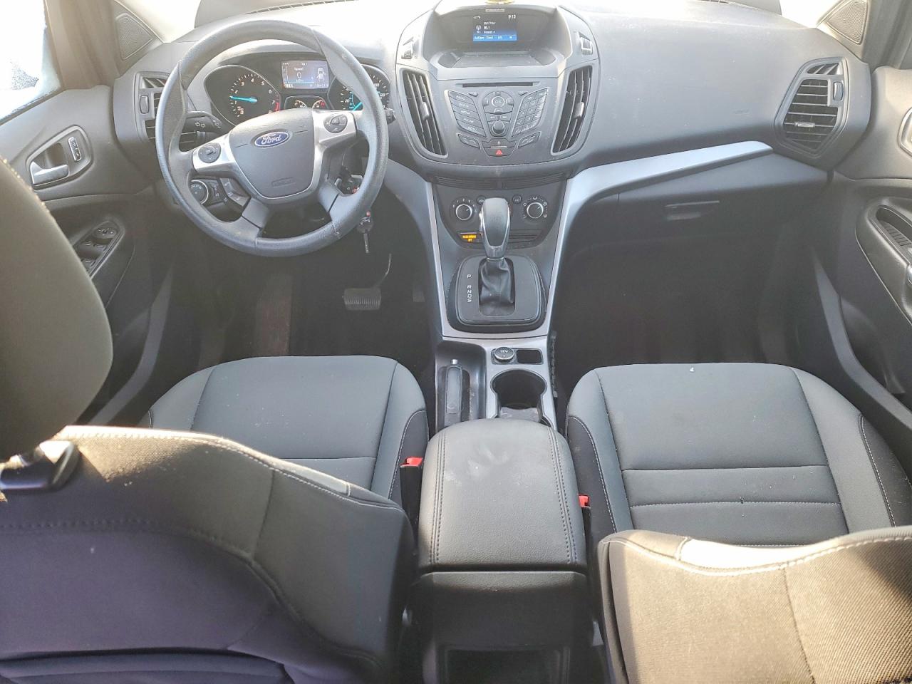 2016 FORD ESCAPE SE photo 8