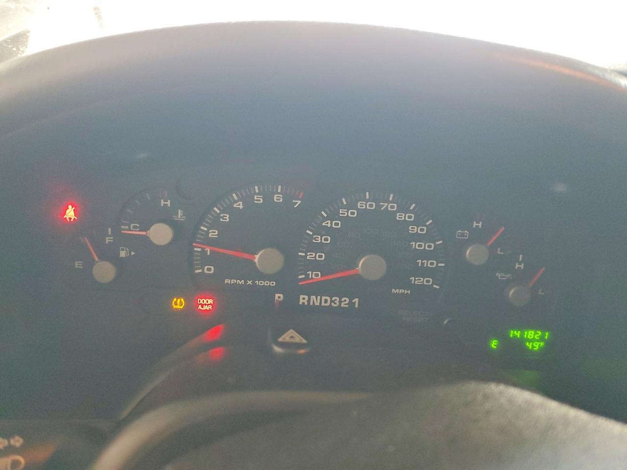 2004 FORD EXPLORER XLT photo 9