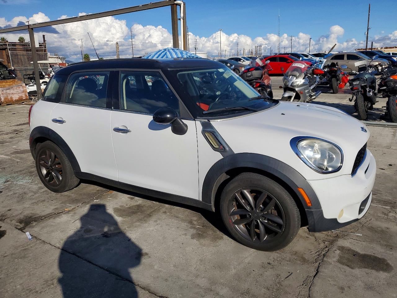 2011 MINI COOPER S COUNTRYMAN photo 4