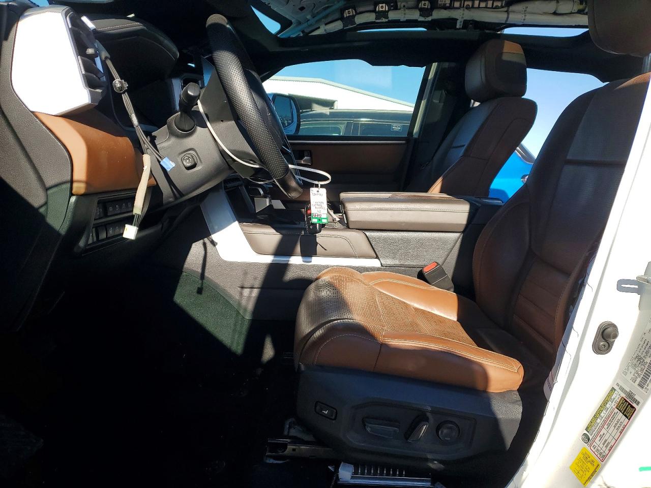 2024 TOYOTA TUNDRA CREWMAX PLATINUM photo 7