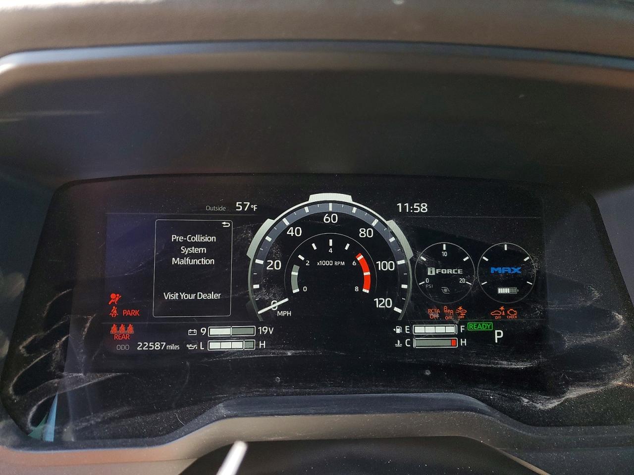 2024 TOYOTA TUNDRA CREWMAX PLATINUM photo 9