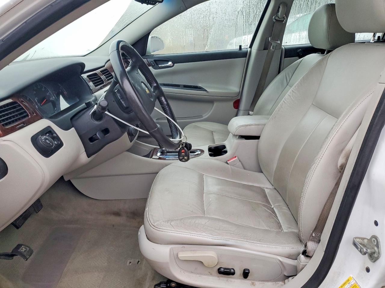 2010 CHEVROLET IMPALA LTZ photo 7