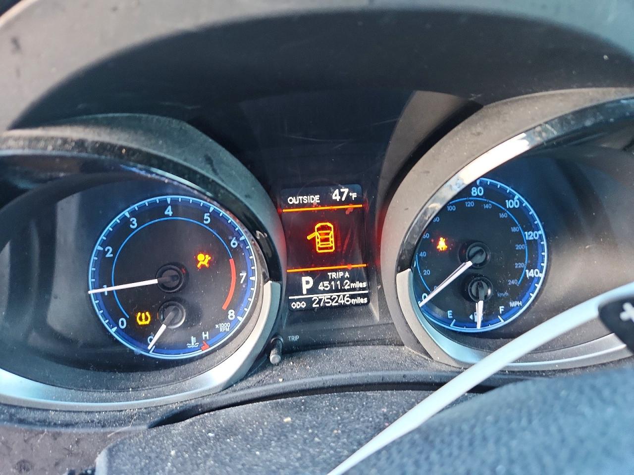 2016 TOYOTA COROLLA S PLUS photo 9