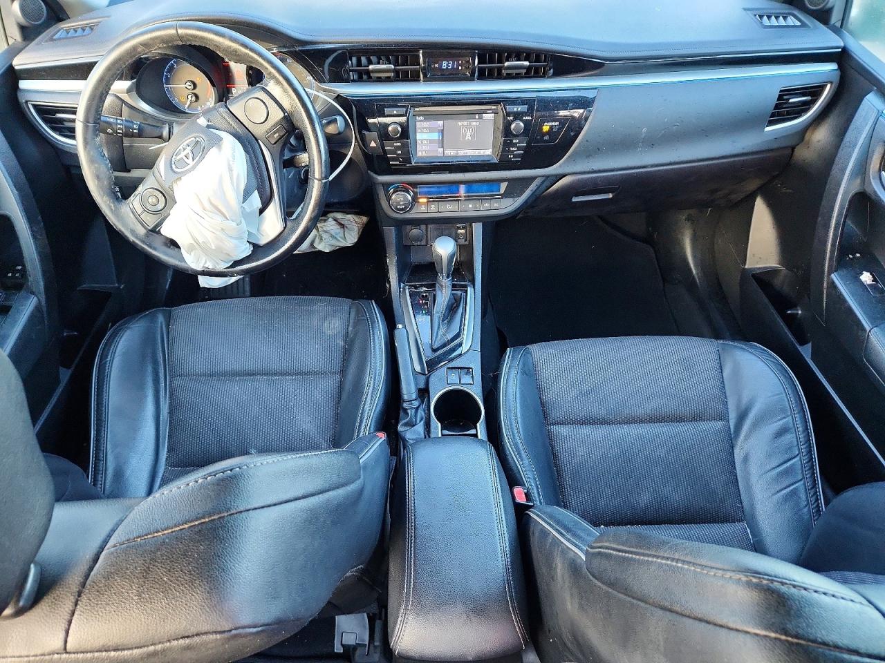 2016 TOYOTA COROLLA S PLUS photo 8