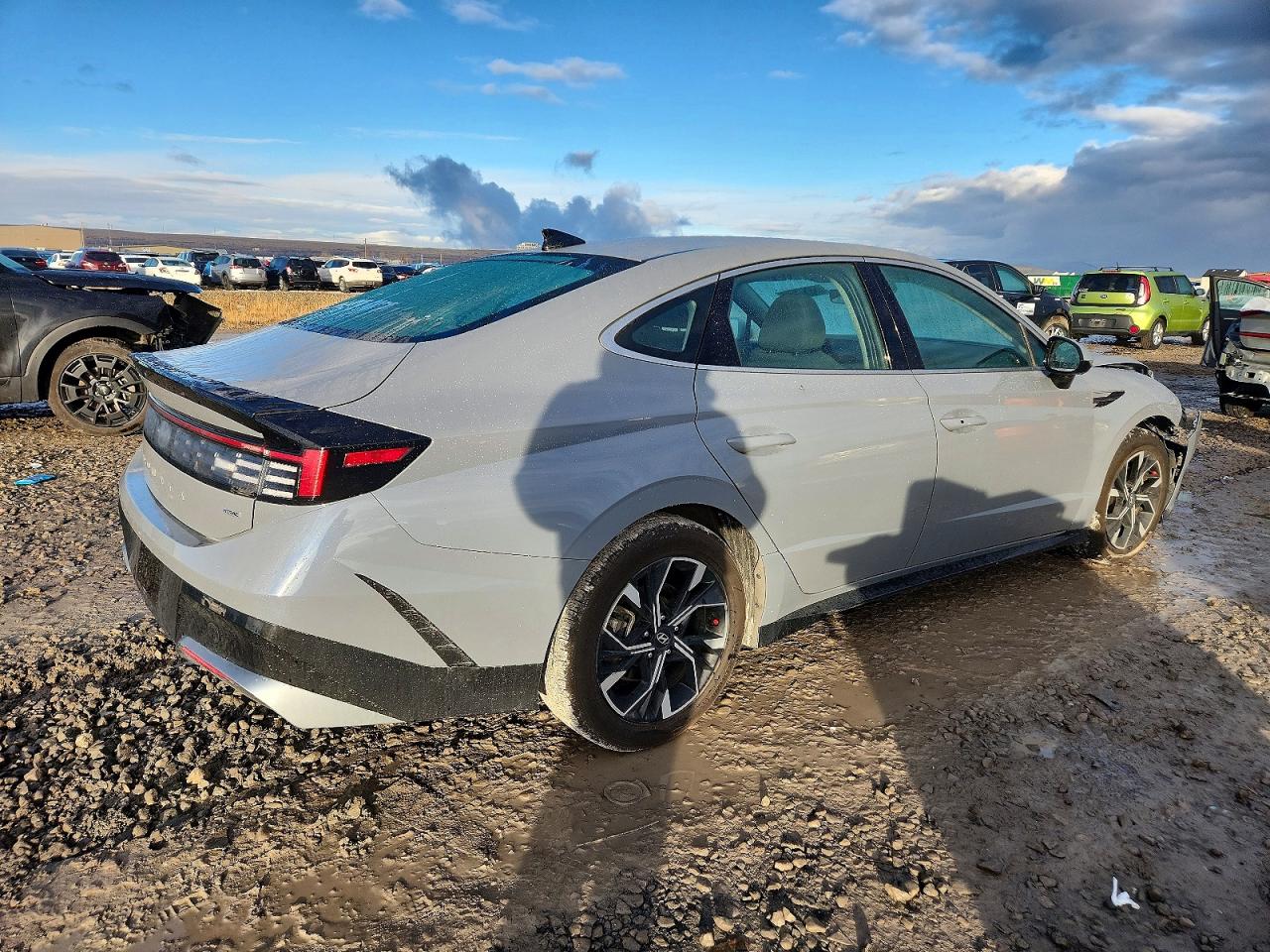 2024 HYUNDAI SONATA SEL photo 3