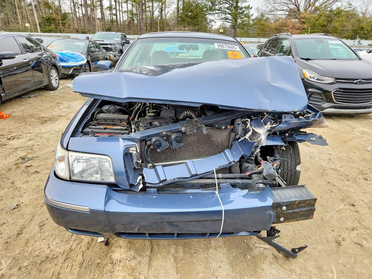 2008 MERCURY GRAND MARQUIS GS photo 5