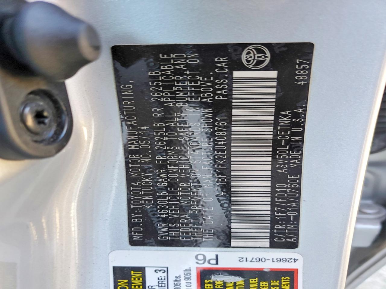 2014 TOYOTA CAMRY L photo 12