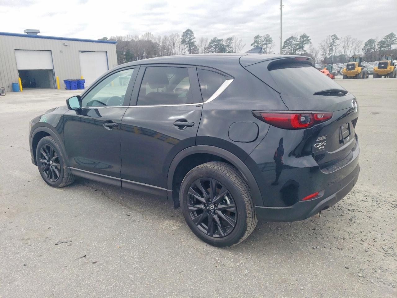 2025 MAZDA CX-5 photo 2