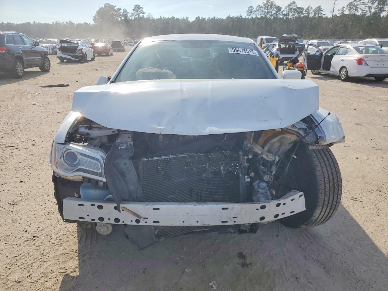 2014 CHRYSLER 300 photo 9