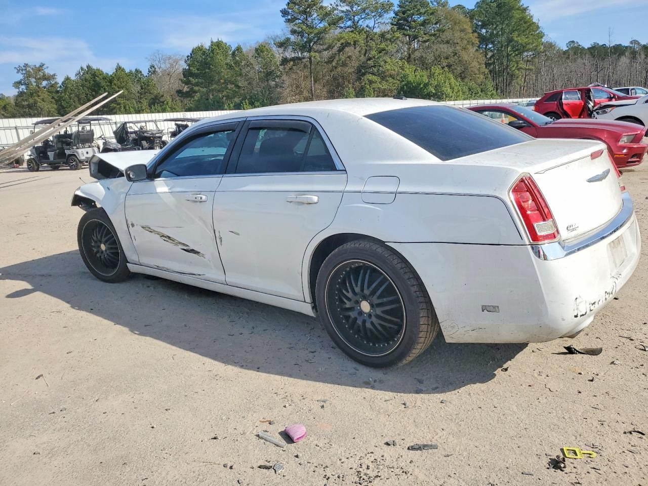 2014 CHRYSLER 300 photo 3