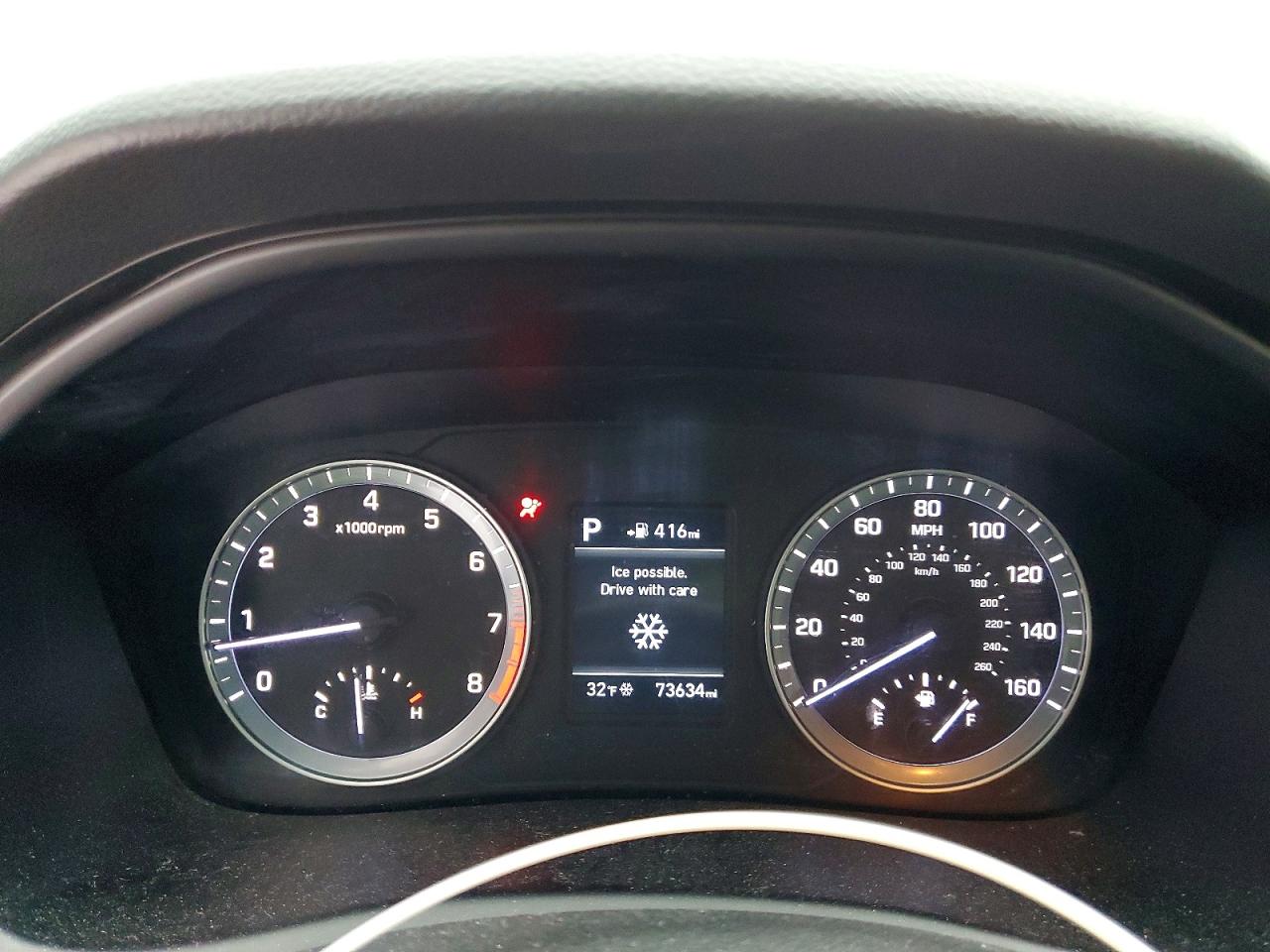 2018 HYUNDAI SONATA SE photo 9
