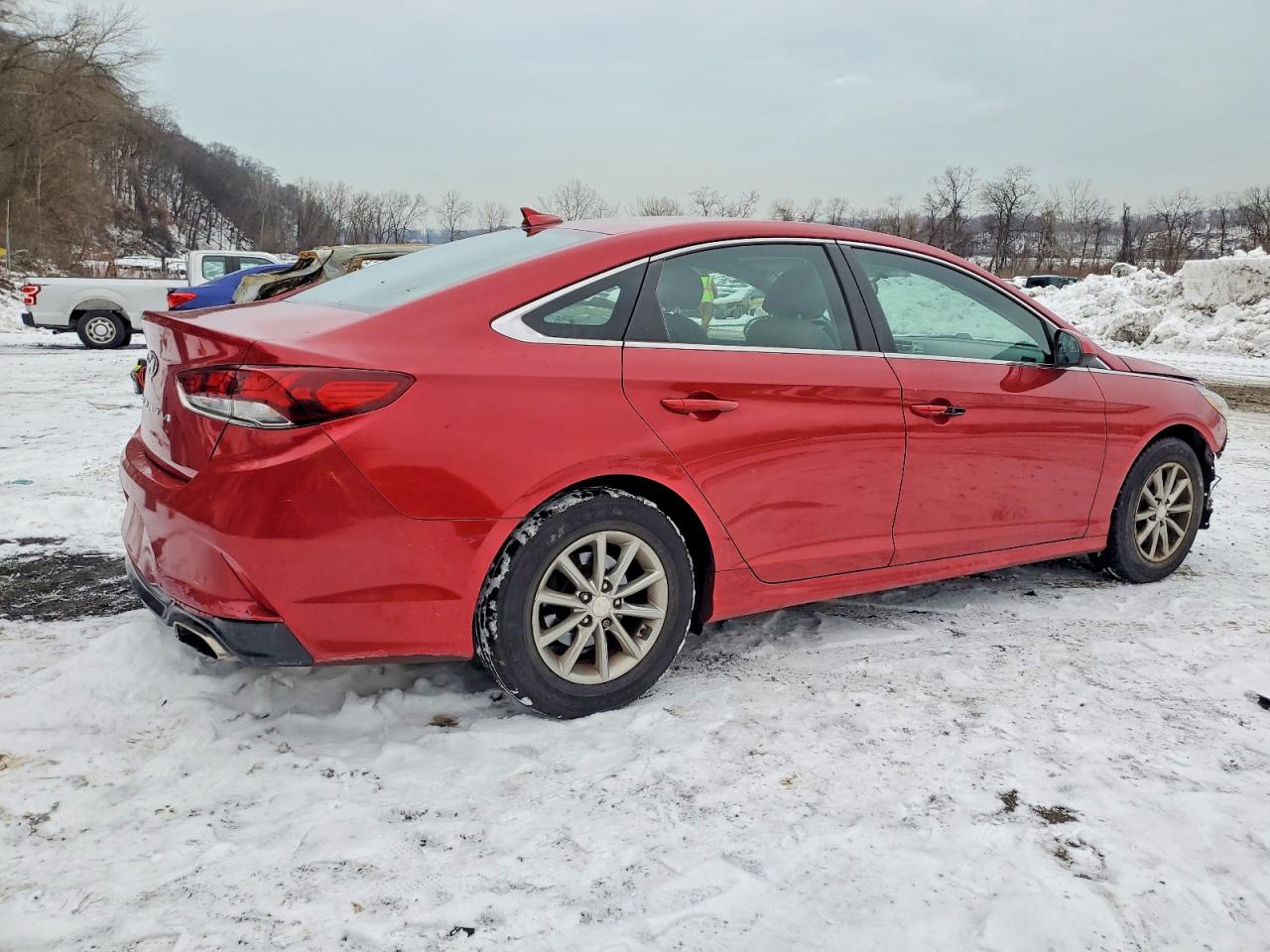 2018 HYUNDAI SONATA SE photo 3