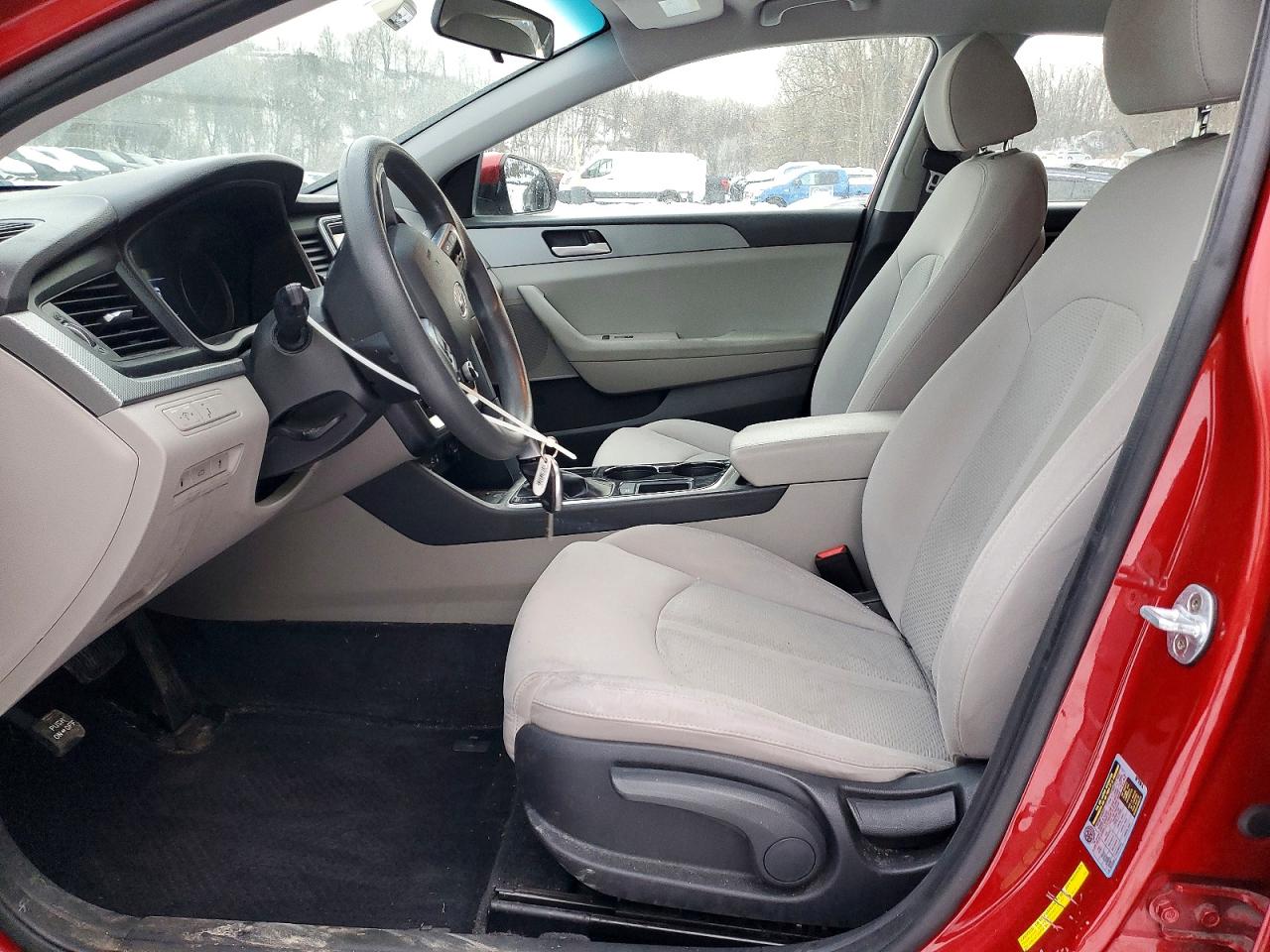 2018 HYUNDAI SONATA SE photo 7
