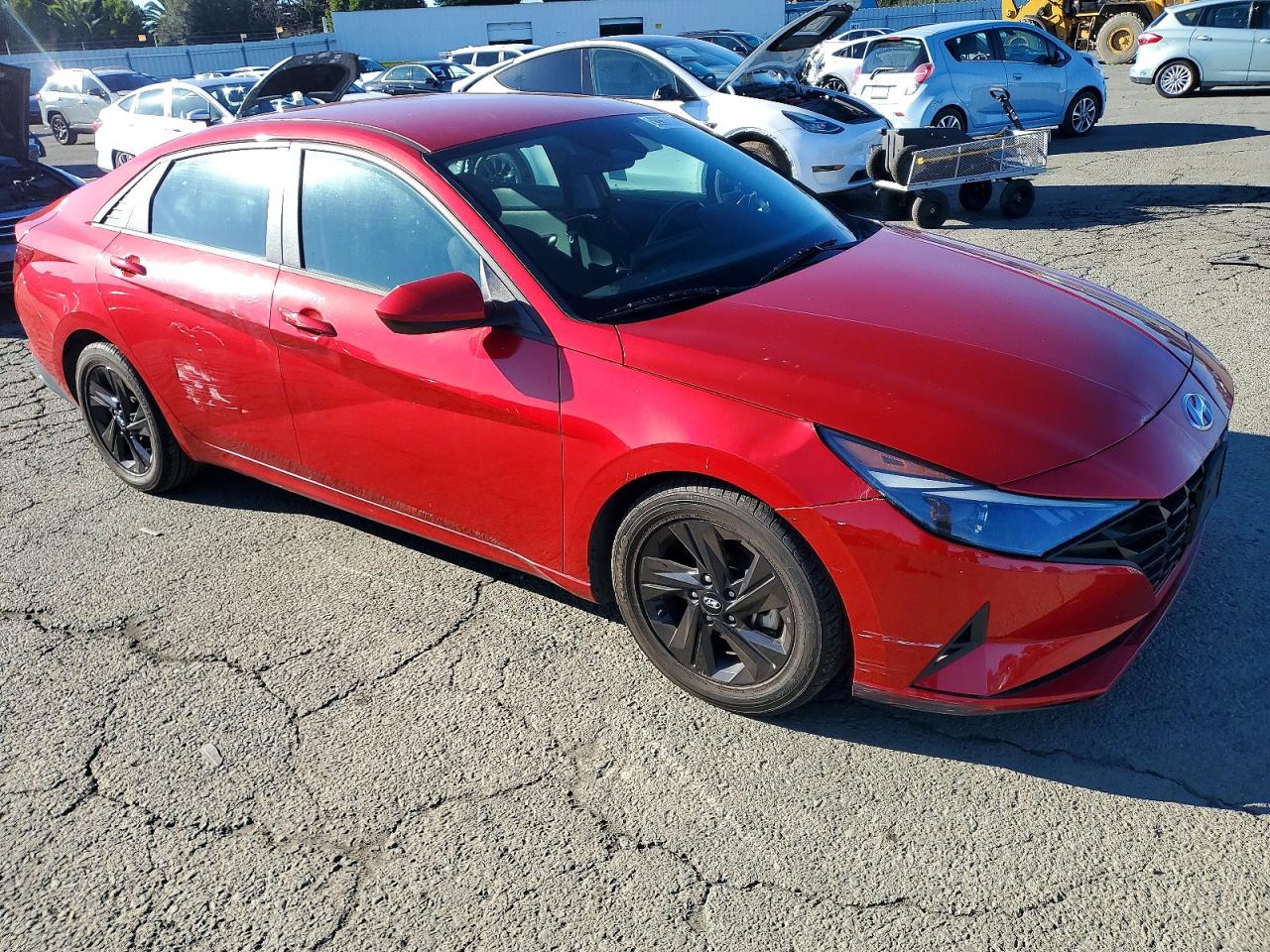 2021 HYUNDAI ELANTRA SEL photo 4