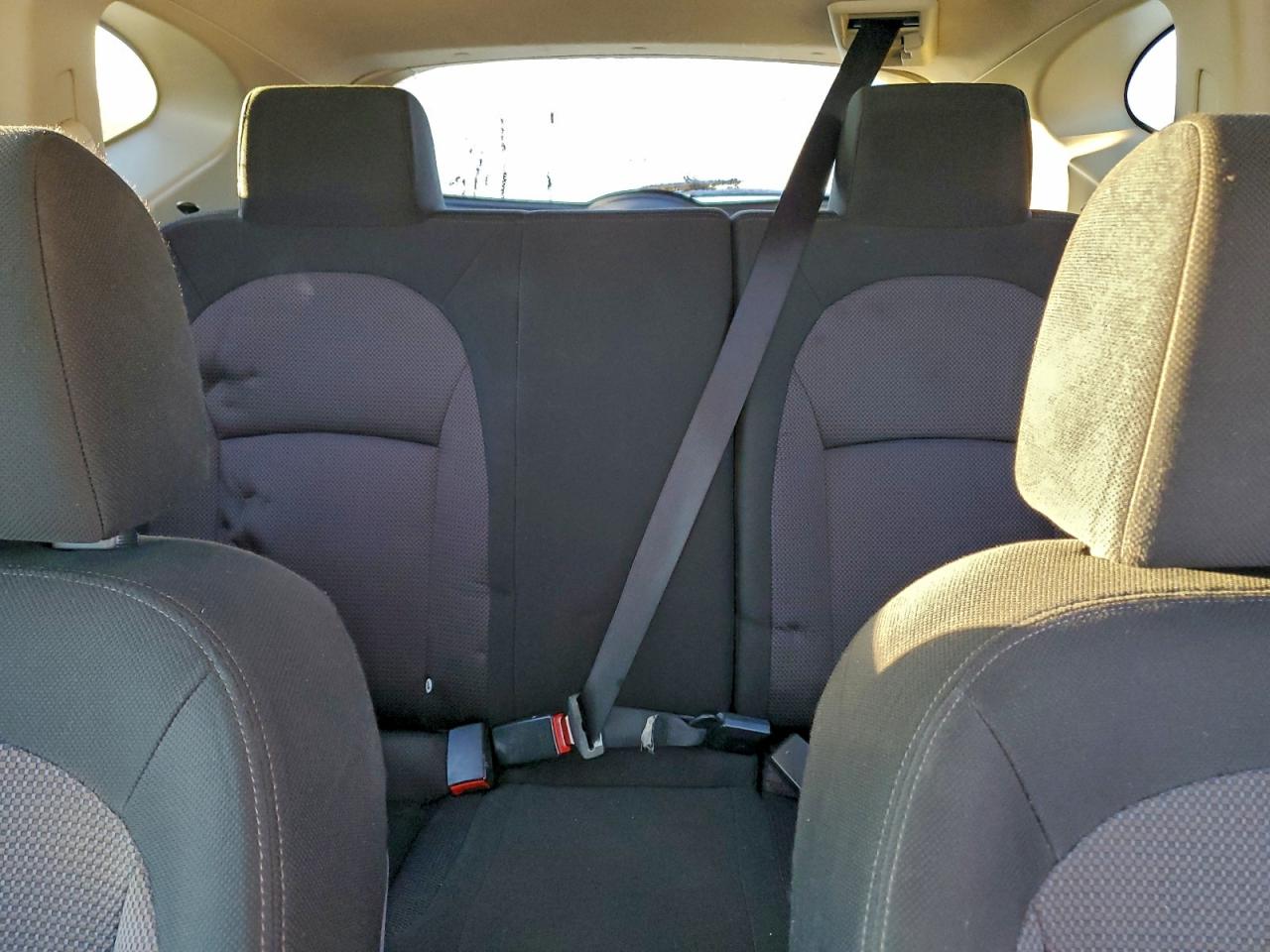 2011 NISSAN ROGUE S photo 10