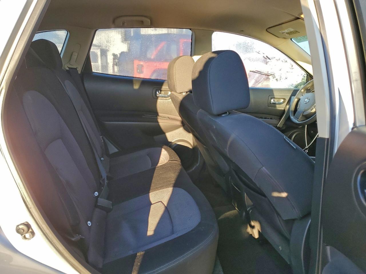 2011 NISSAN ROGUE S photo 11