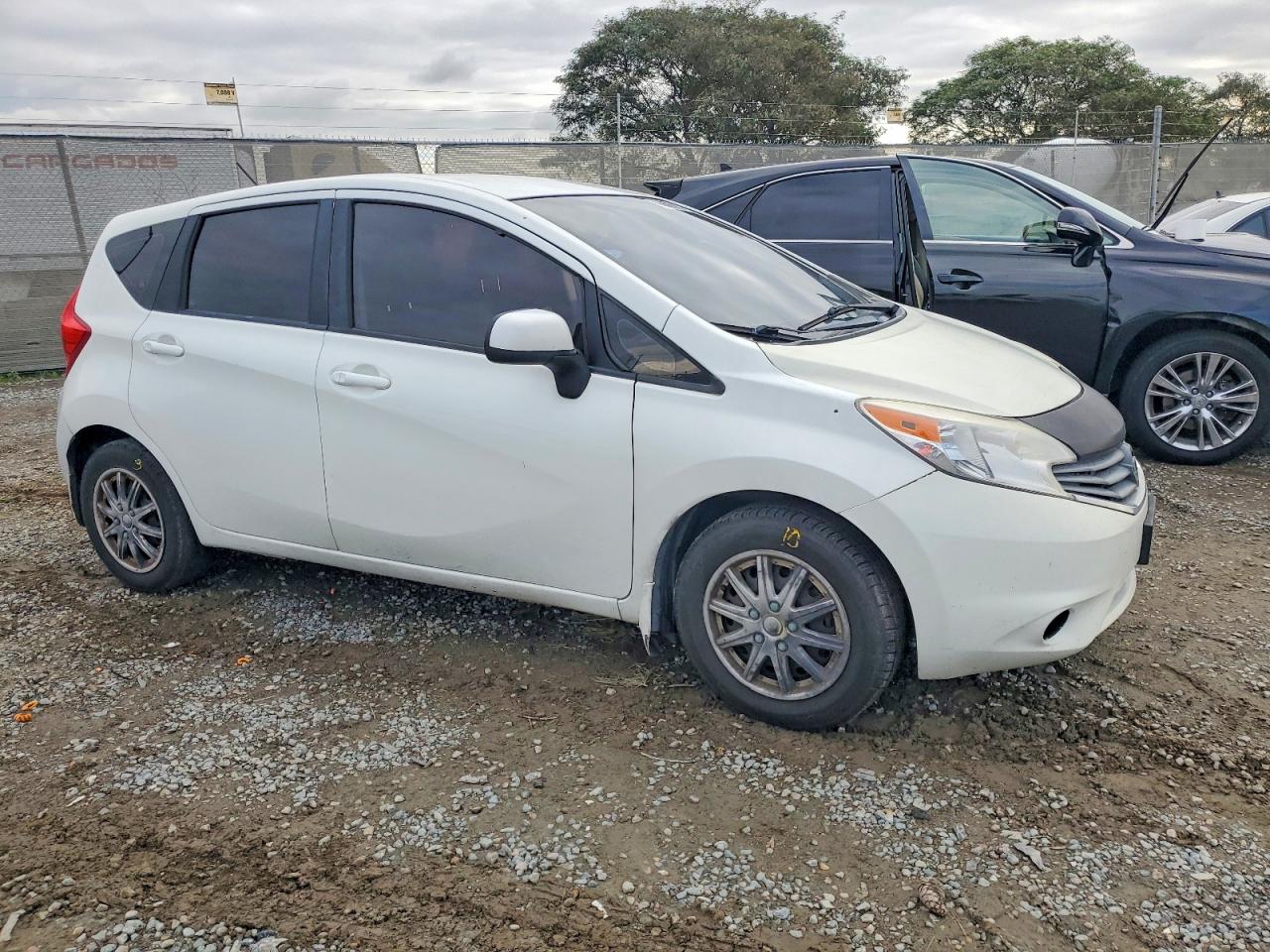 2014 NISSAN VERSA NOTE S photo 4