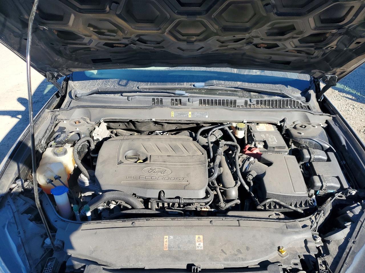2017 FORD FUSION SE photo 11