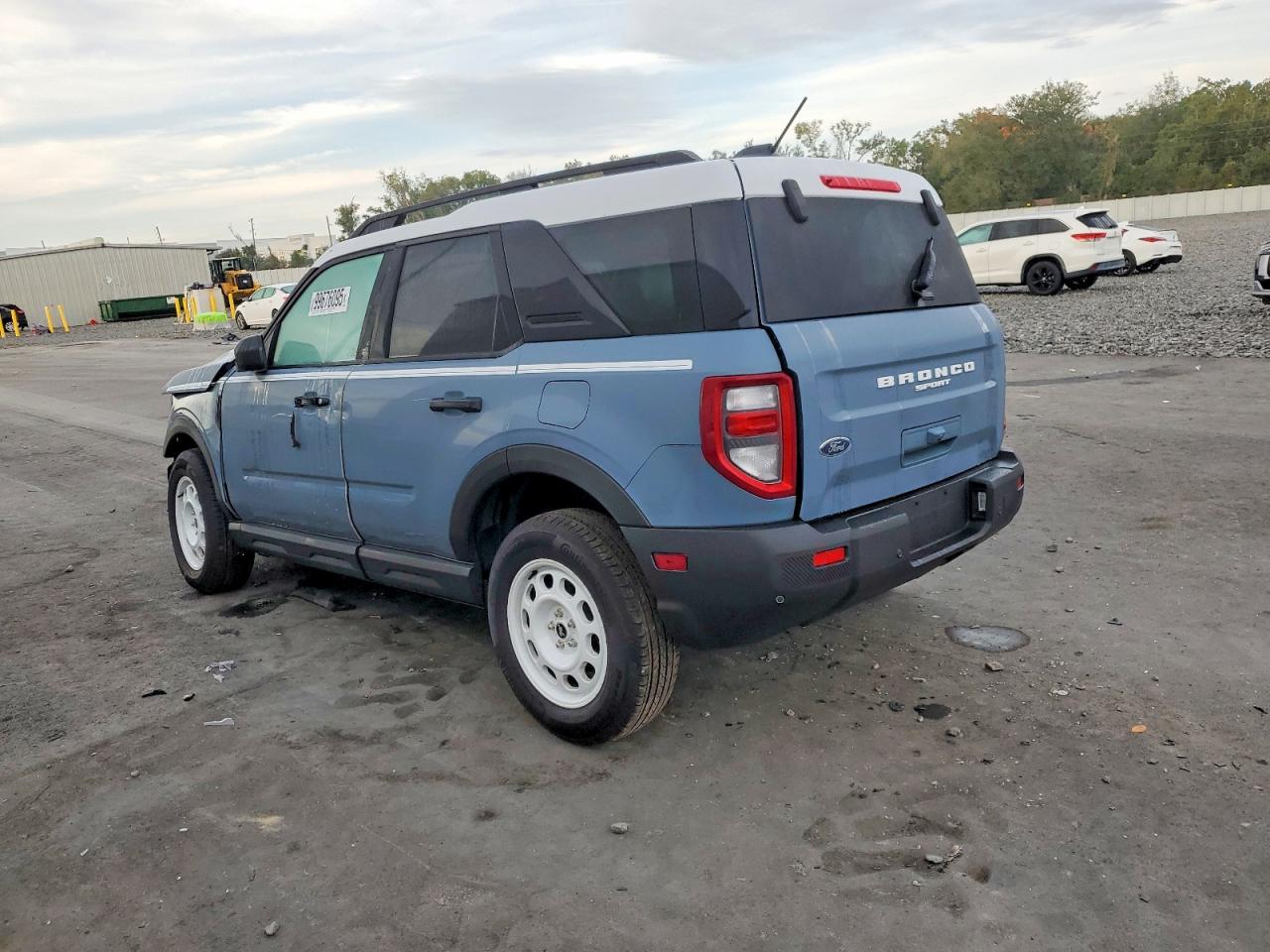 2025 FORD BRONCO SPORT HERITAGE photo 3