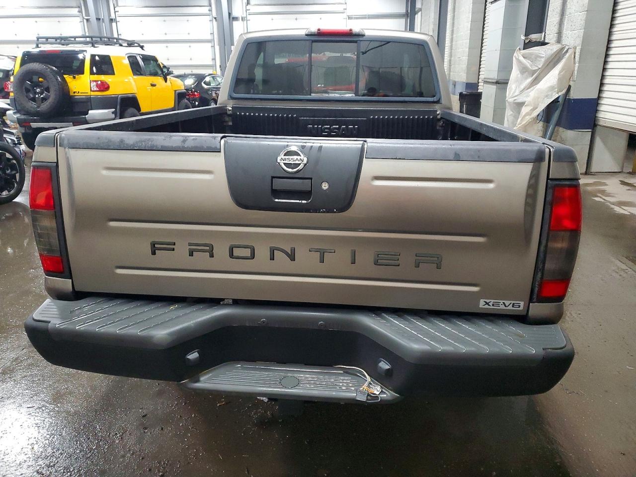 2004 NISSAN FRONTIER XE-V6 photo 28