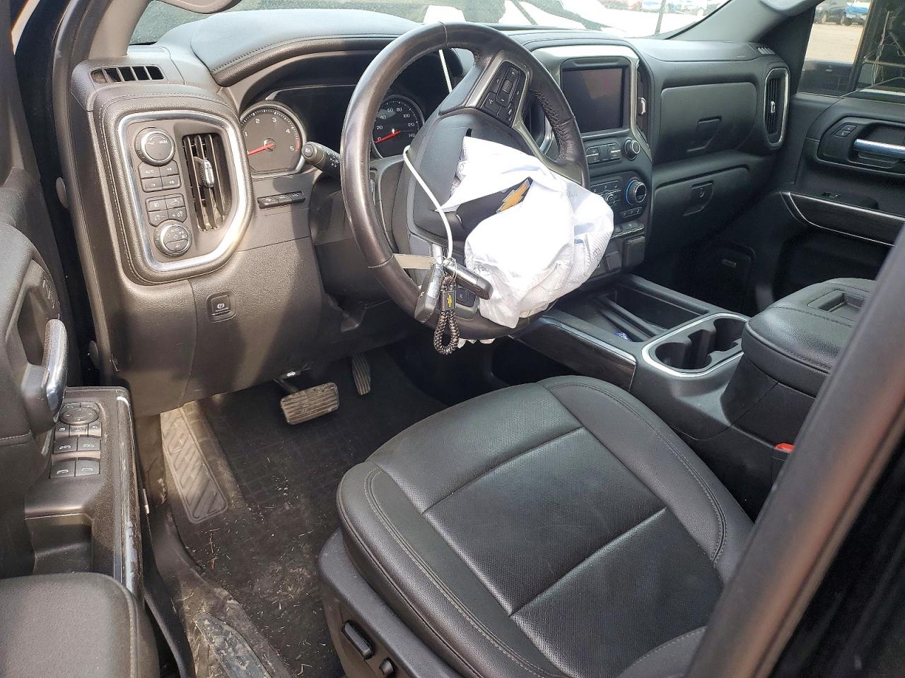 2021 CHEVROLET SILVERADO K3500 LTZ photo 8