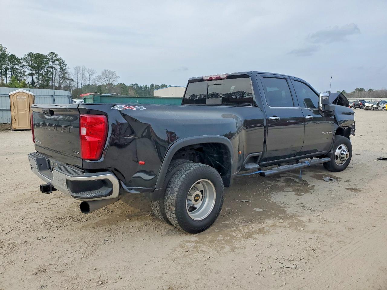 2021 CHEVROLET SILVERADO K3500 LTZ photo 3