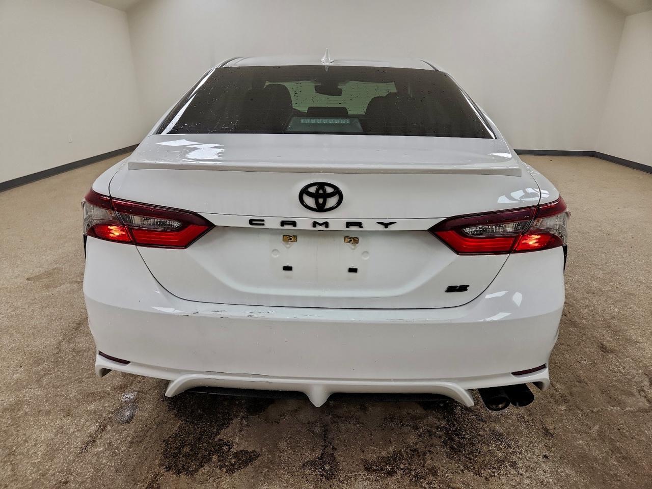 2024 TOYOTA CAMRY SE NIGHT SHADE photo 6