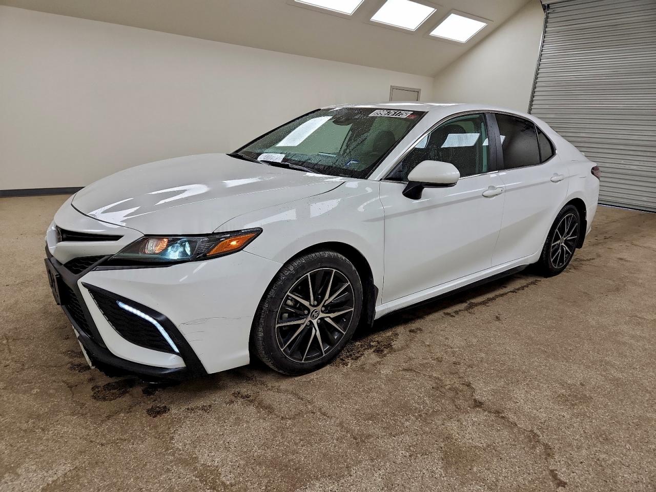 2024 TOYOTA CAMRY