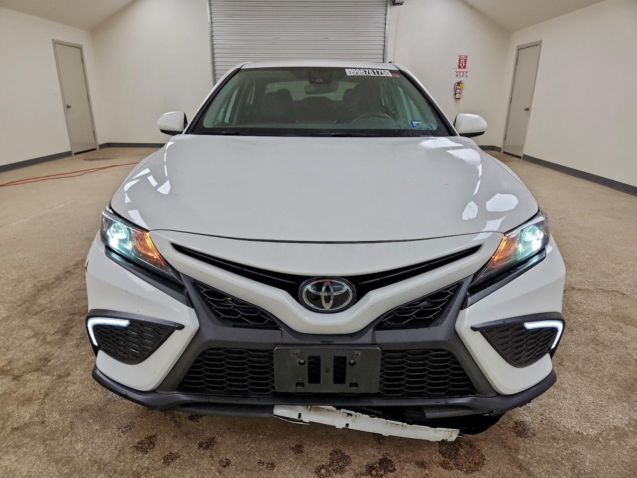 2024 TOYOTA CAMRY SE NIGHT SHADE photo 5