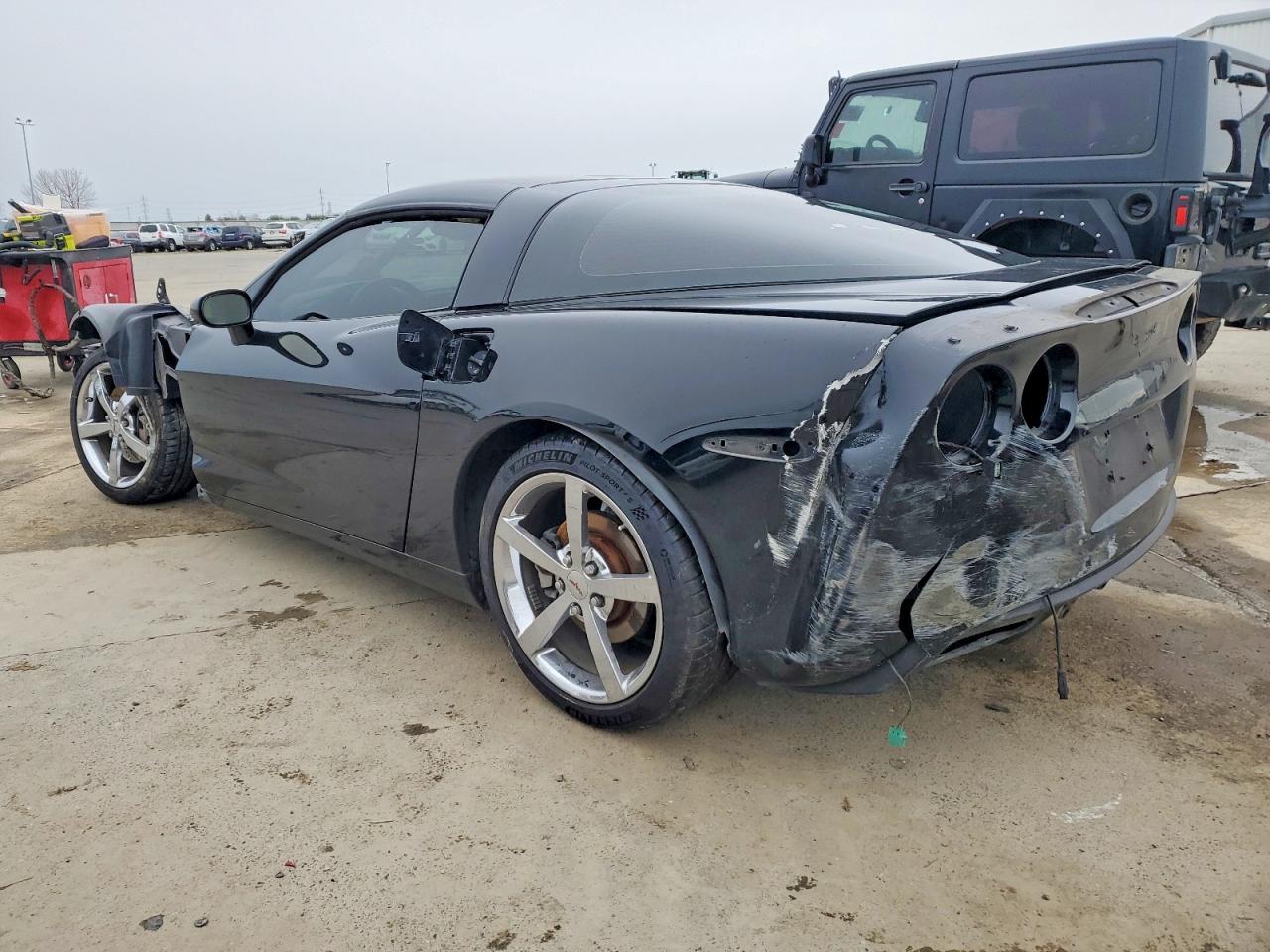2010 CHEVROLET CORVETTE photo 2