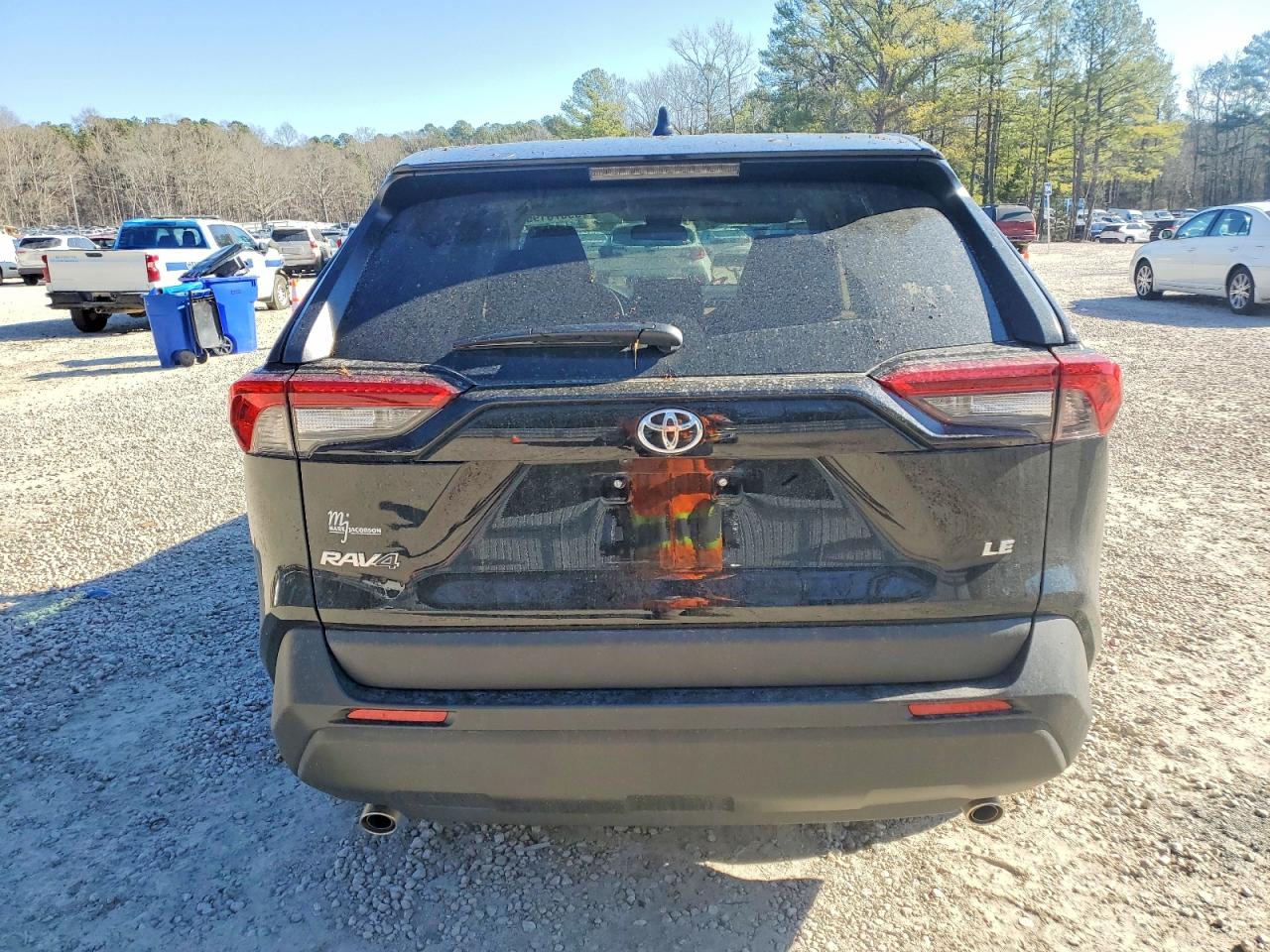 2025 TOYOTA RAV4 LE photo 6
