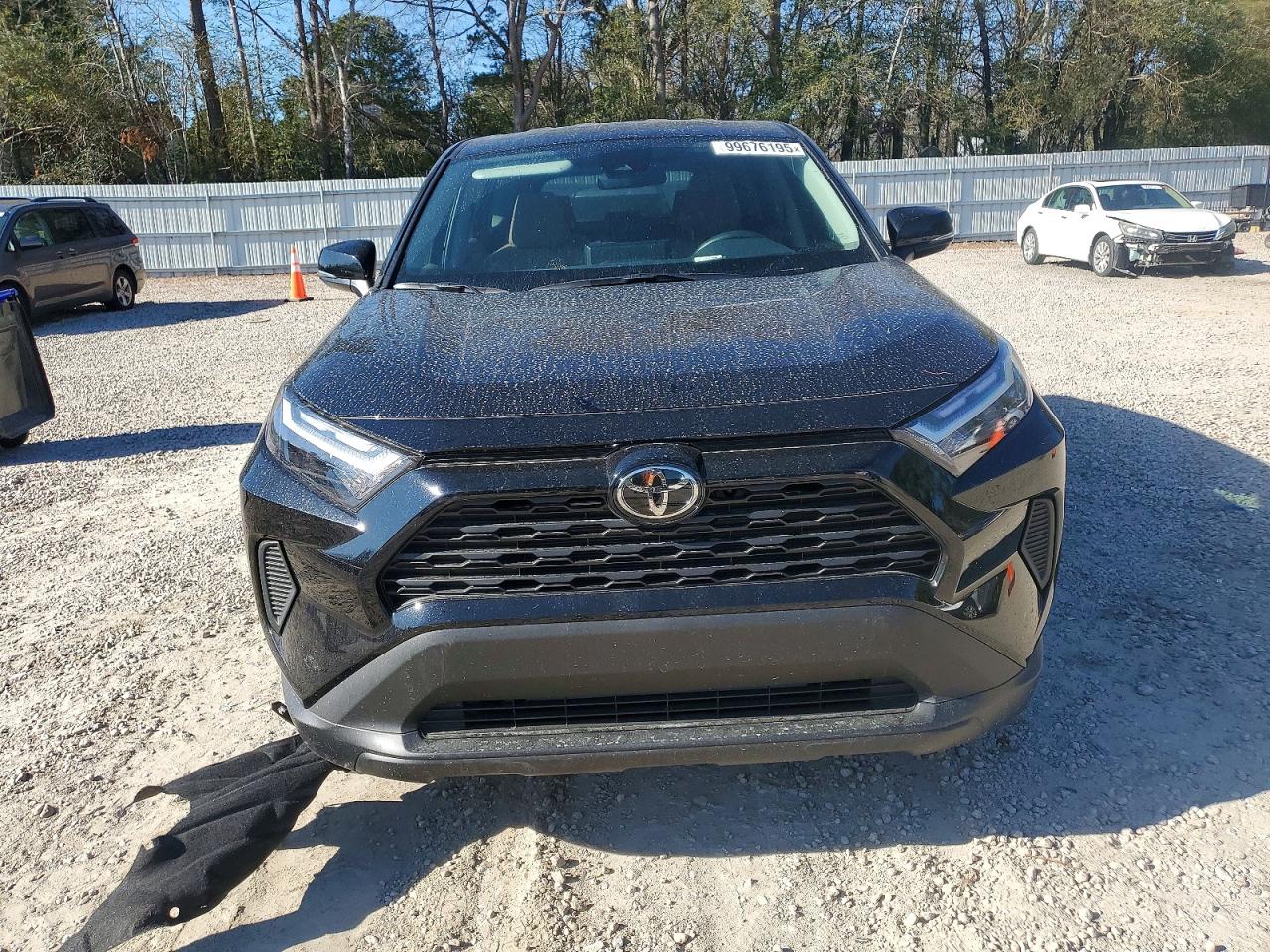 2025 TOYOTA RAV4 LE photo 5