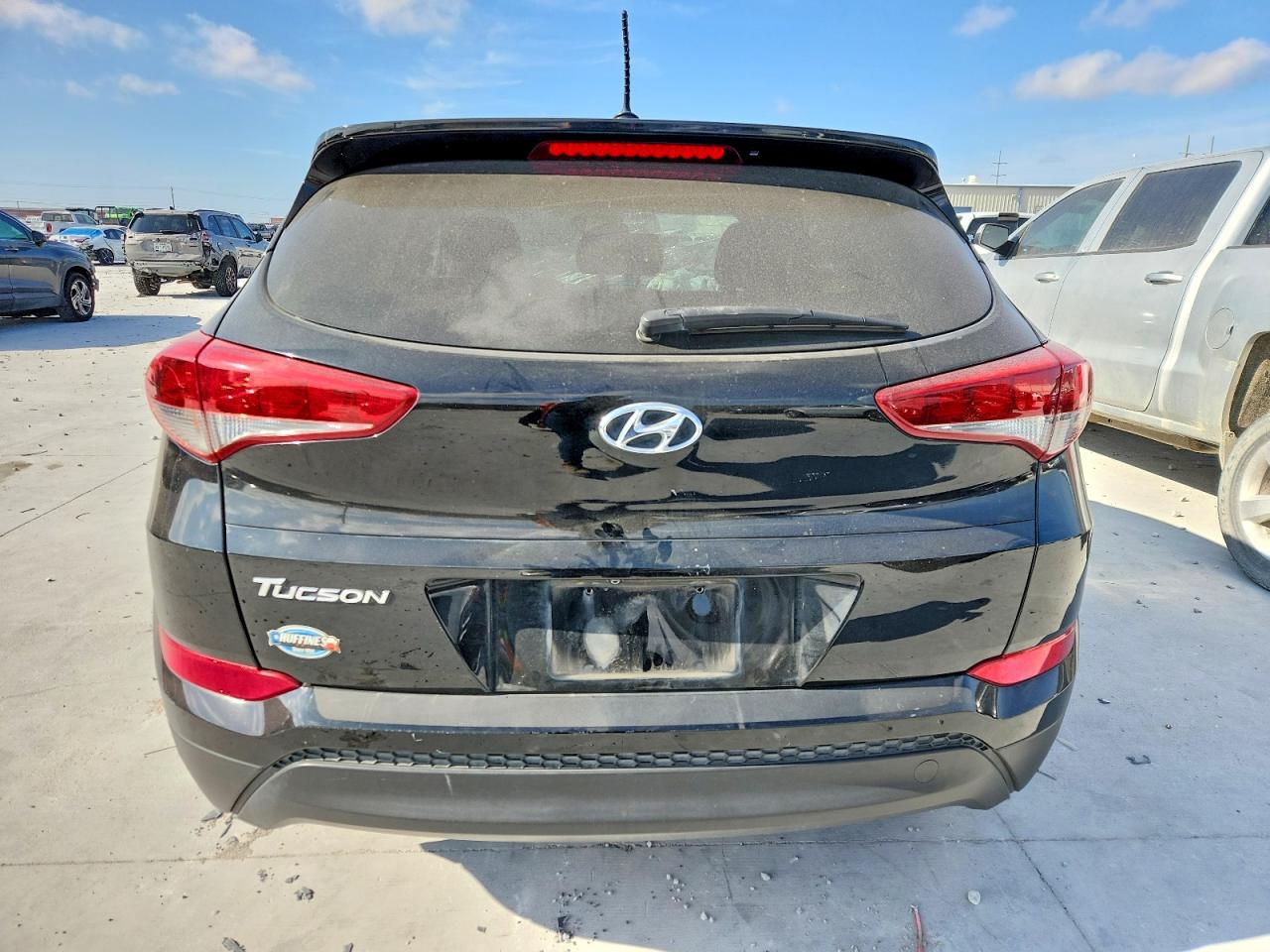 2016 HYUNDAI TUCSON SE photo 6